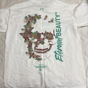 Fashion Nova Men t shirt designer (large size) (new condition)